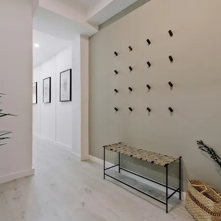 Noguera - 2 Bedrooms In Eixample Esquerra