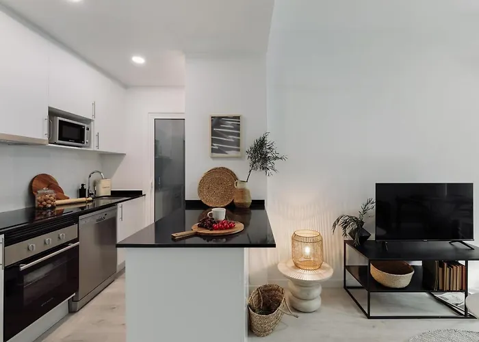 Noguera - 2 Bedrooms In Eixample Esquerra Barcelona