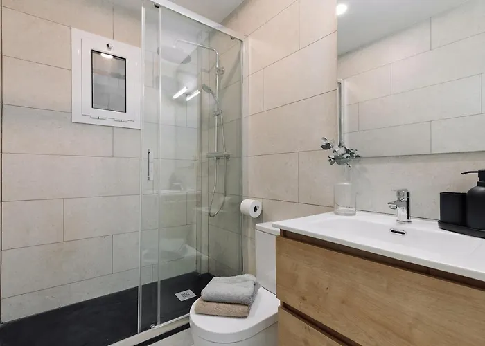Noguera - 2 Bedrooms In Eixample Esquerra 公寓 *